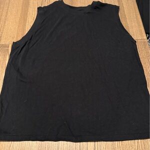 Old Navy Black Sleeveless Tank Top